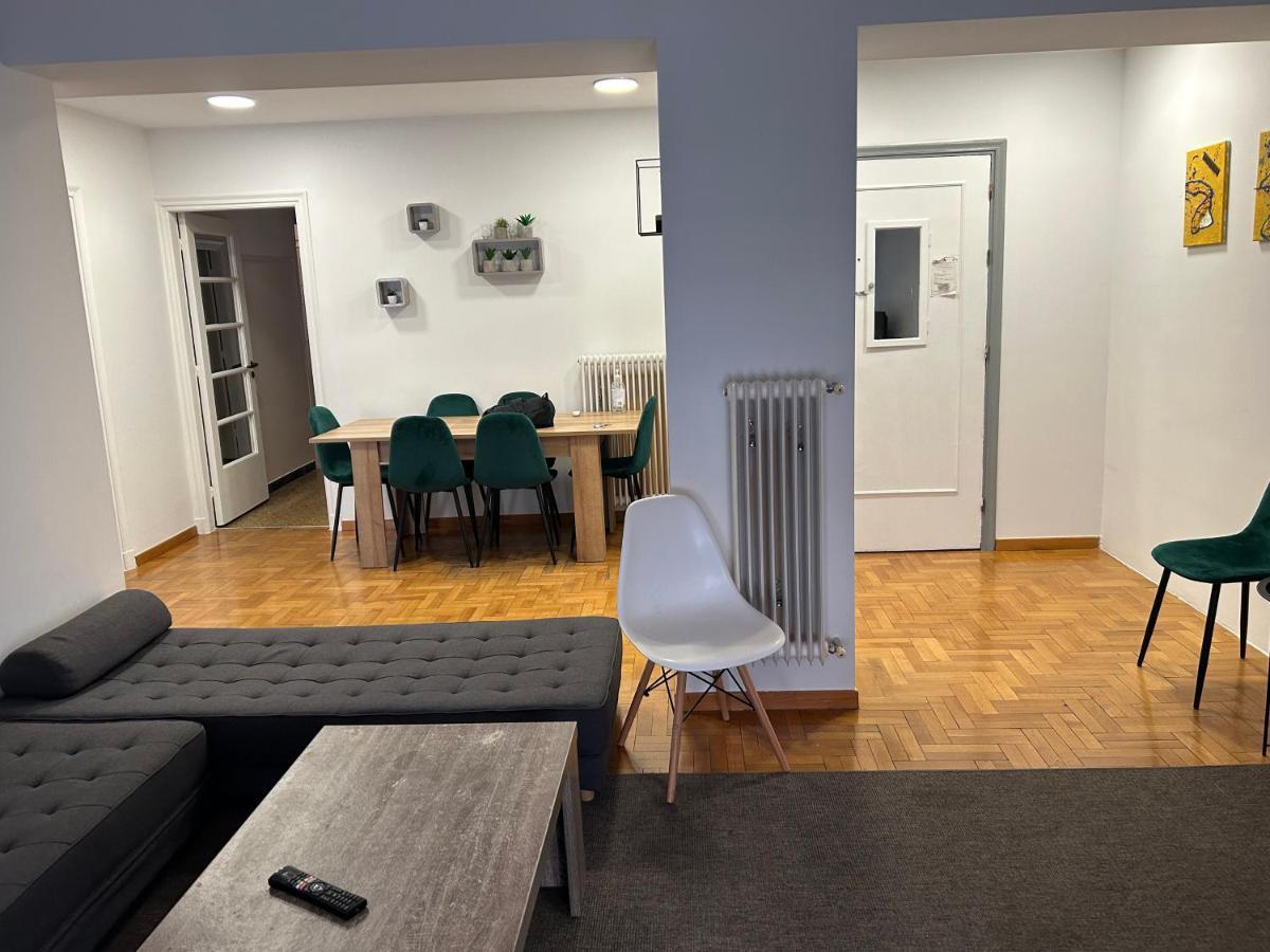 Acropolis View And Walking Distance 4 Bd Flat Apartment Атина Екстериор снимка